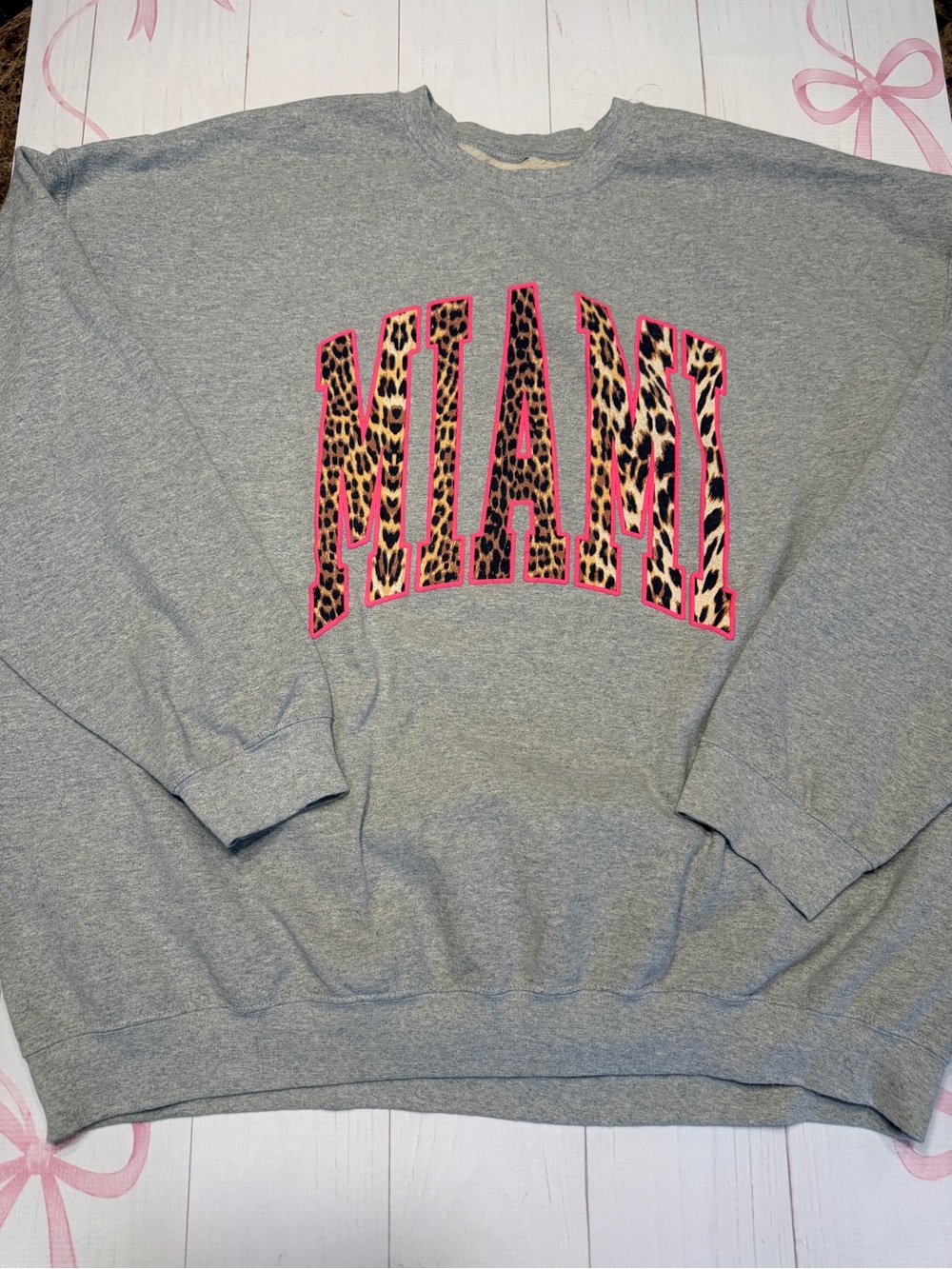 By Anthropologie Leopard City Sweatshirt best for xl